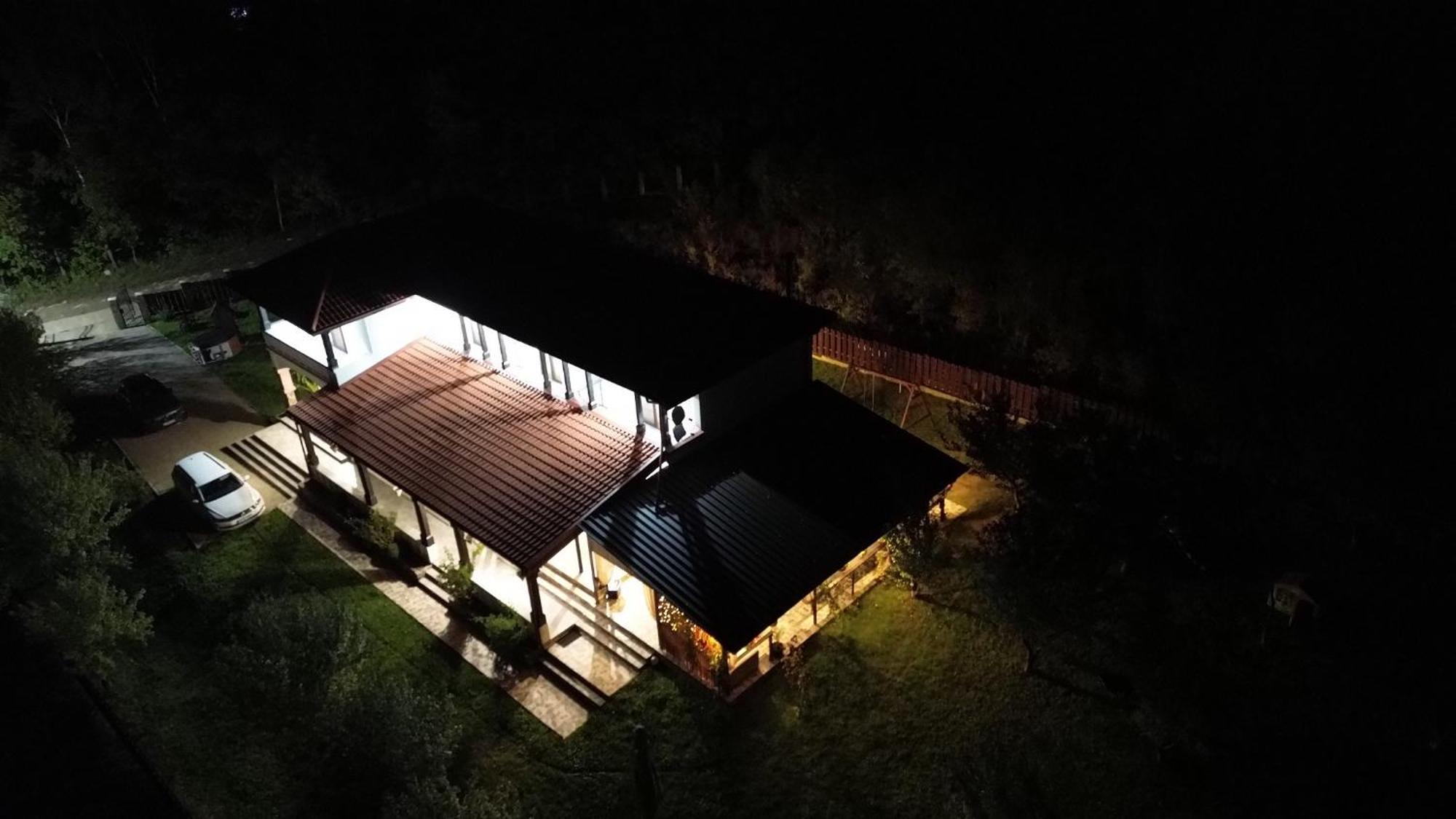 Pensiunea Emelys, Iasi Barnova Luaran gambar